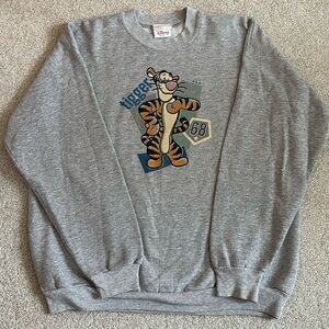Vintage Disney Store Grey Tigger Crewneck Sweatshirt Made in U.S.A. Size Large
